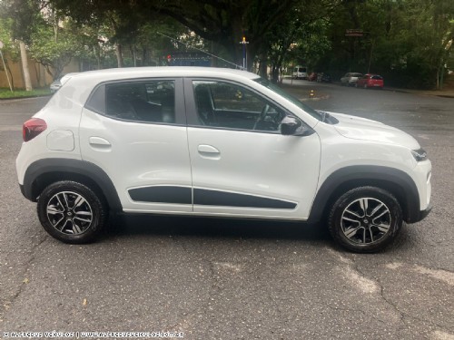 Renault KWID INTENSE 1.0 2022/2023